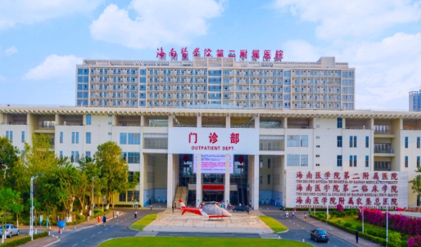 海南醫(yī)學(xué)院第二附屬醫(yī)院口腔科醫(yī)生技術(shù)行不行？從各方面了解