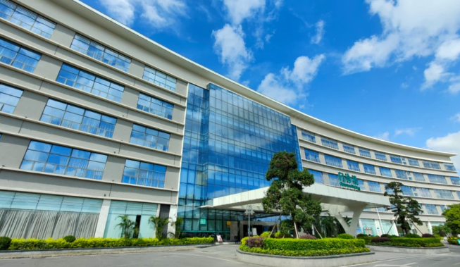 中山火炬開(kāi)發(fā)區(qū)人民醫(yī)院口腔科怎么樣？醫(yī)生技術(shù)好不好？牙齒矯正效果展示